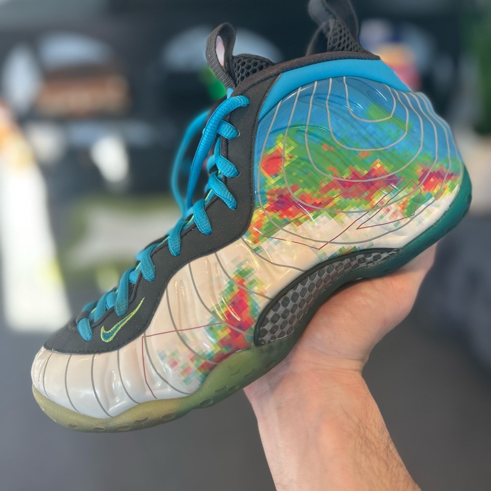 Nike Air Foamposite One
“Weatherman” (LIKE NEW) - Picture 14 of 15
